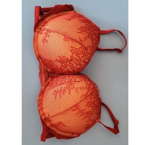 Victoria secret ultra pushup bra